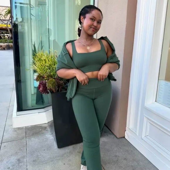 YITTY • Deep Cactus Major Label Everyday Off-The-Shoulder Terry Sweatshirt - Picture 7 of 12